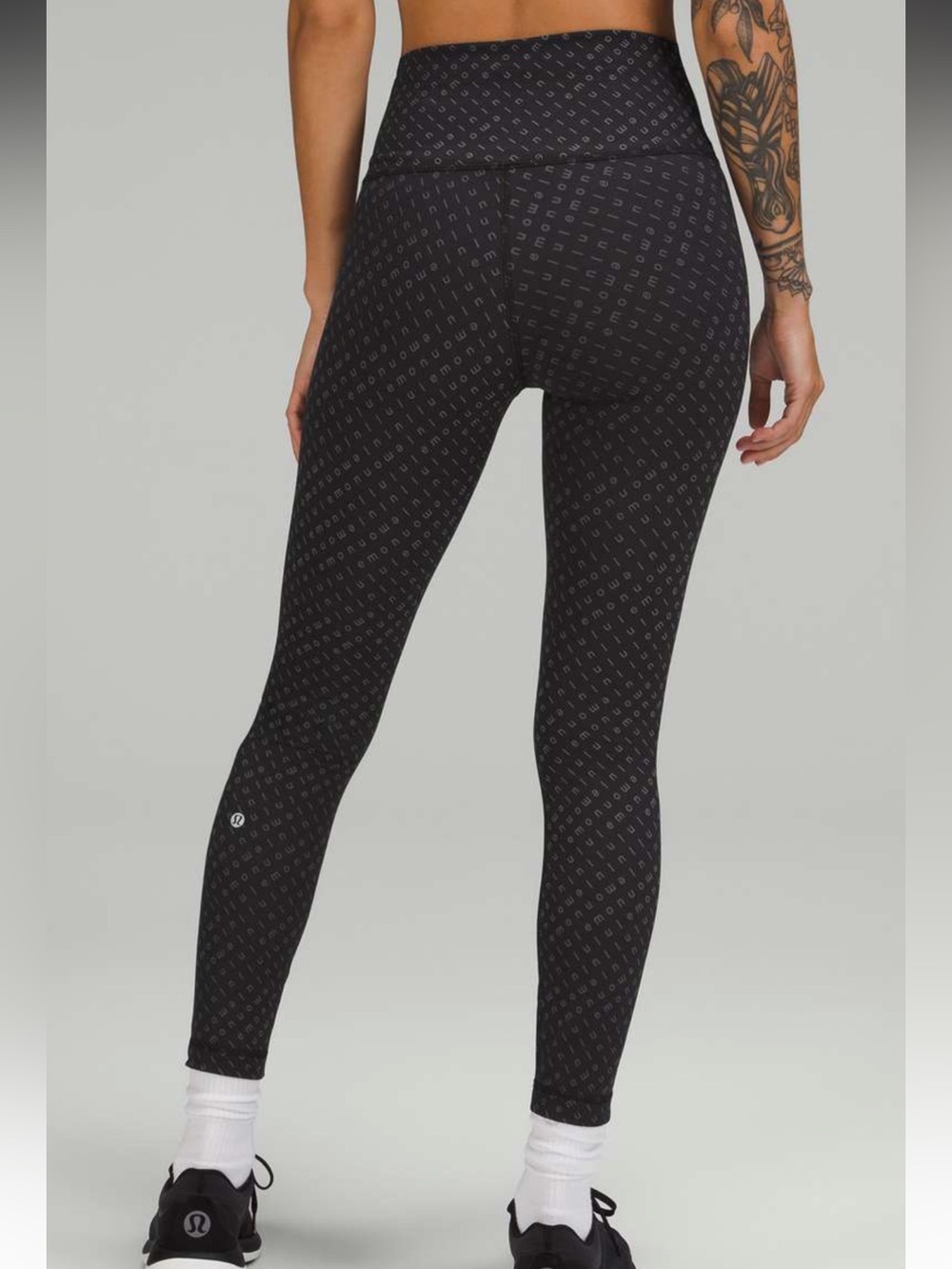 Lululemon Wunder Train High-Rise Tight 25" in Mirrorify Black Multi Size 4